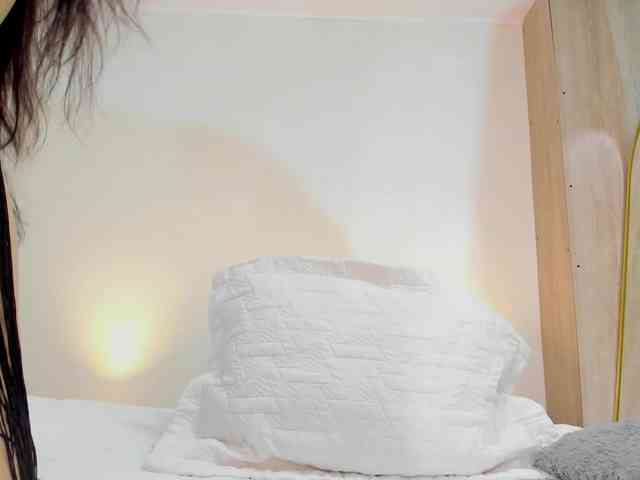 adhitii webcam