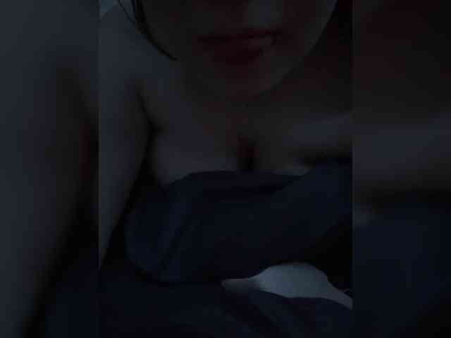 Hollymollylove webcam