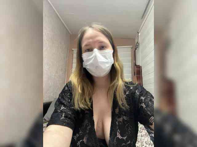 Hollymollylove webcam