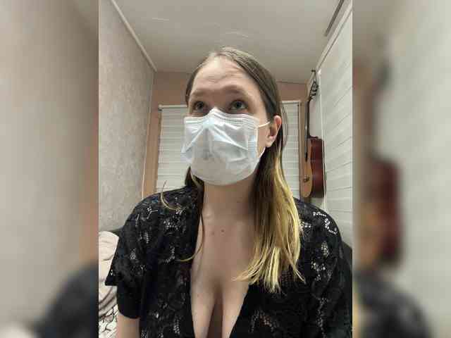 Hollymollylove webcam