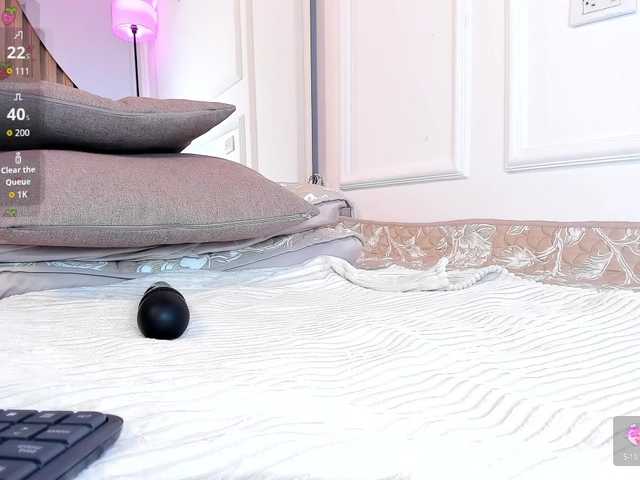 sabrinacherry live cam on BongaCams