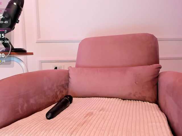 sabrinacherry live cam on BongaCams
