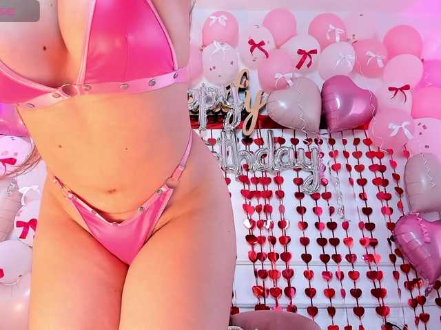 sabrinacherry live cam on BongaCams