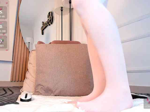 Modèle: sabrinacherry