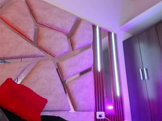paula-69 Porn Show