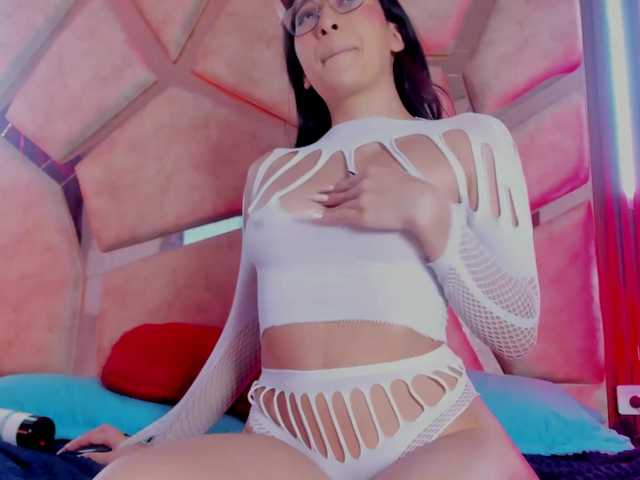 paula-69 live cam on BongaCams