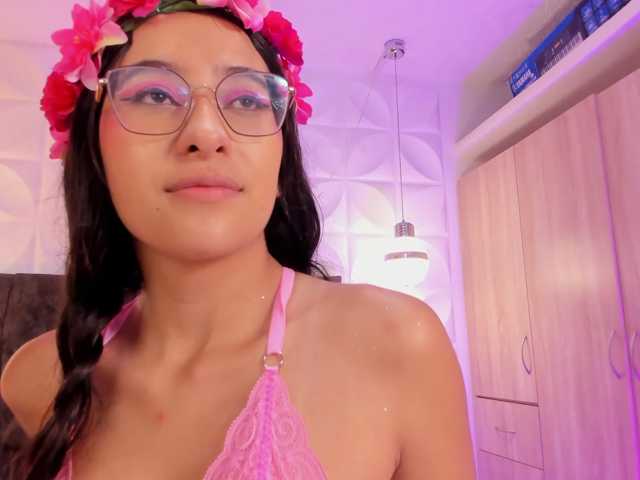 paula-69 live cam on BongaCams