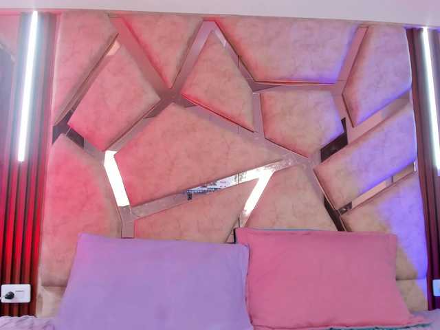 paula-69 Live Cam on BongaCams