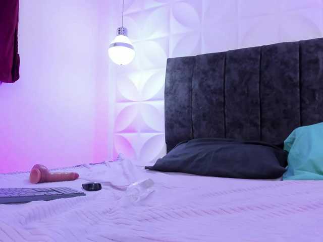 paula-69 live cam on BongaCams