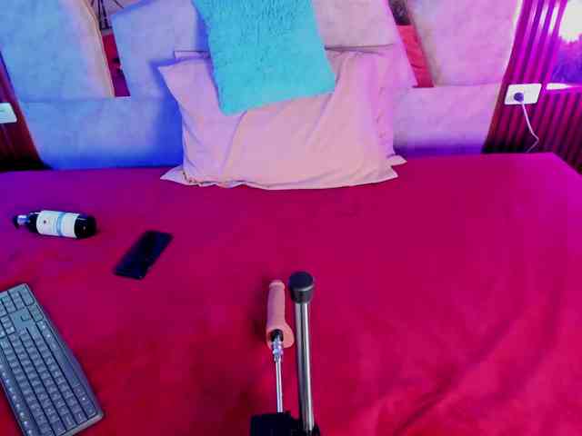 paula-69 webcam