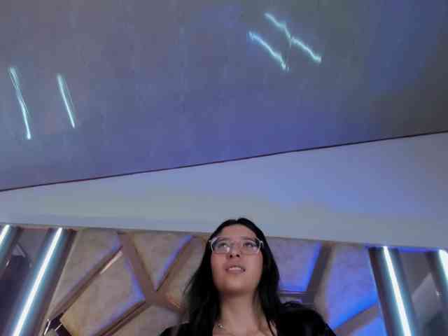paula-69 webcam