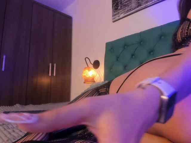 paula-69 webcam