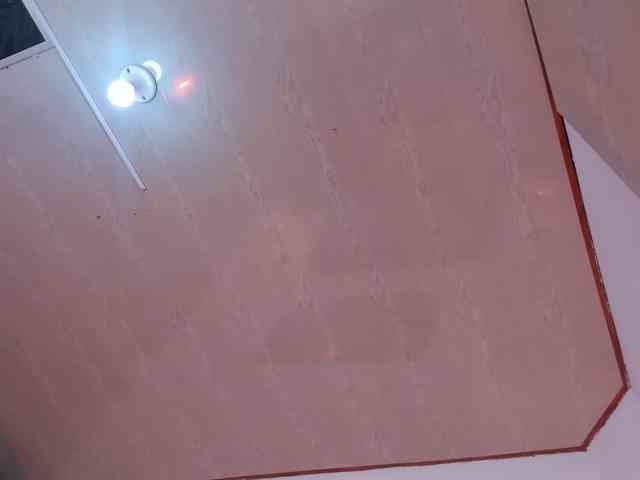 paula-69 webcam