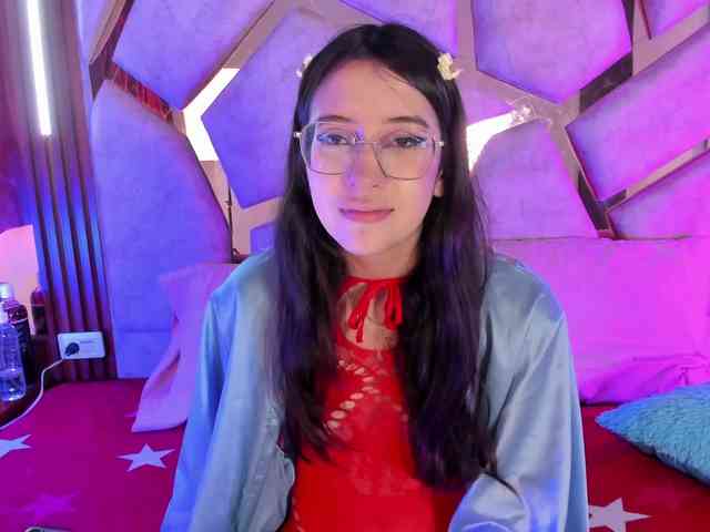 paula-69 webcam