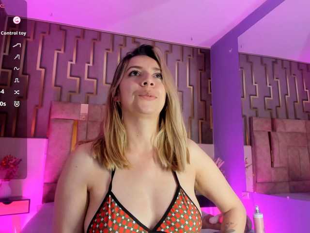samantha-dimou live cam on BongaCams