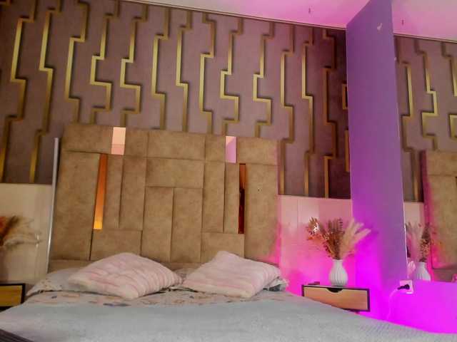 samantha-dimou live cam on BongaCams