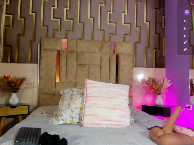 samantha-dimou live cam on BongaCams