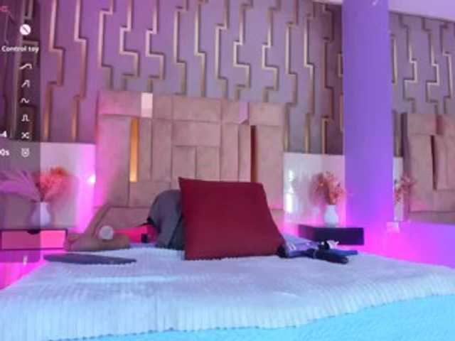 samantha-dimou live cam on BongaCams