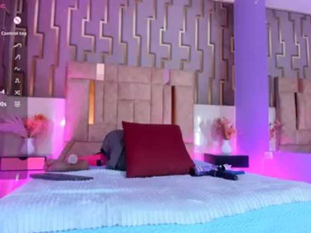 samantha-dimou live cam on BongaCams