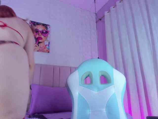 samantha-dimou webcam