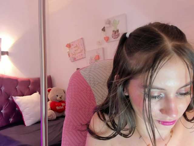MiaWhiteBunny