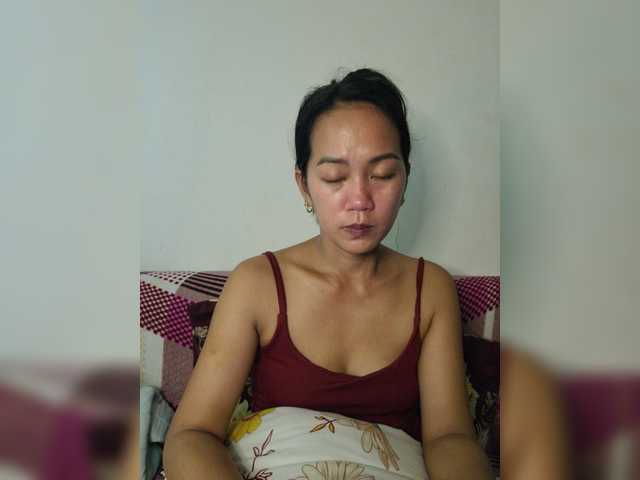 Kiana11 live cam on BongaCams