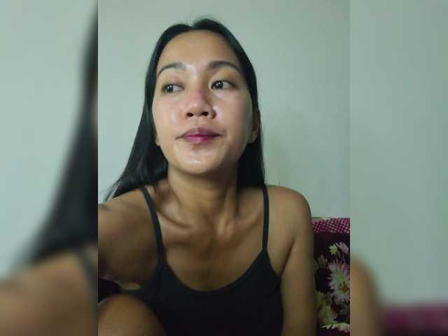 Kiana11 live cam on BongaCams