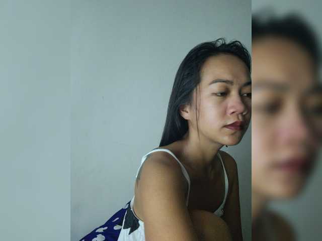 Kiana11 live cam on BongaCams