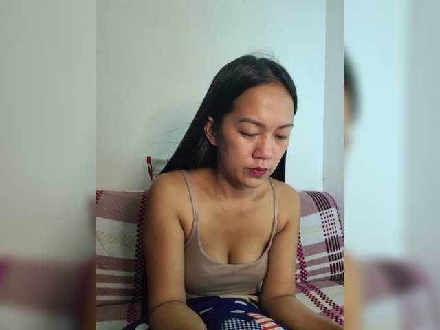 Kiana11 live cam on BongaCams