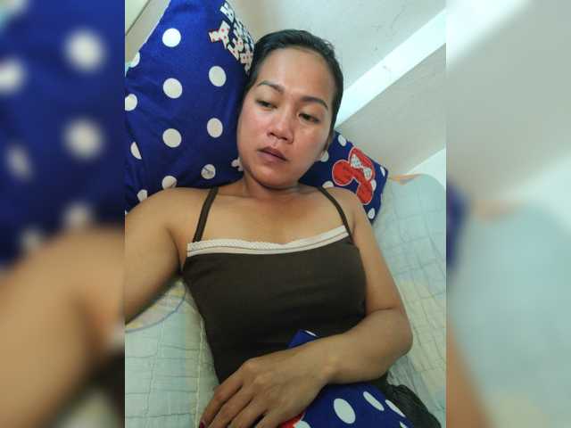Kiana11 live cam on BongaCams