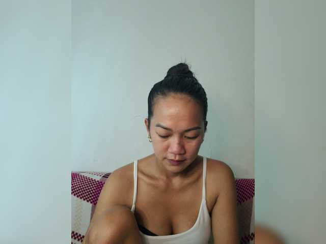 Kiana11 live cam on BongaCams