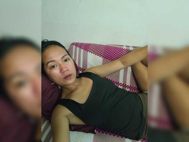 Kiana11 Live Cam on BongaCams