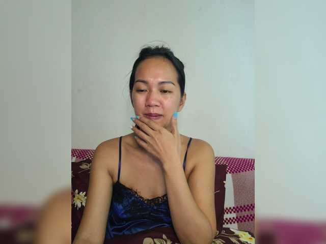 Kiana11 live cam on BongaCams