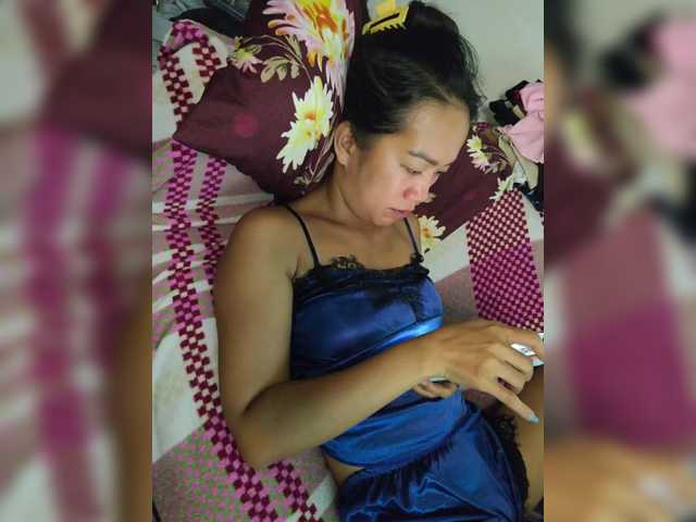 Kiana11 live cam on BongaCams