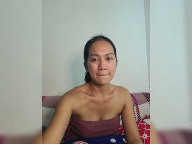Kiana11 live cam on BongaCams