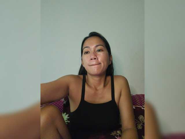 Kiana11 live cam on BongaCams