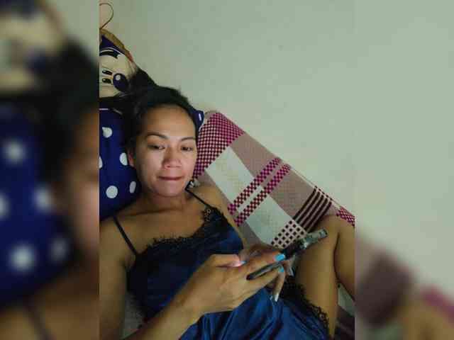 YoonaKiana webcam