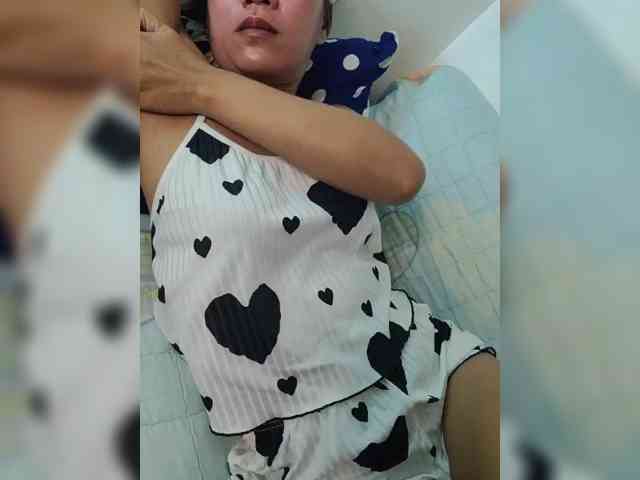 SweetyLiffy webcam