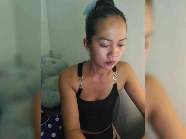 YoonaKiana webcam