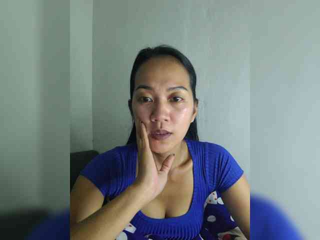 YoonaKiana webcam