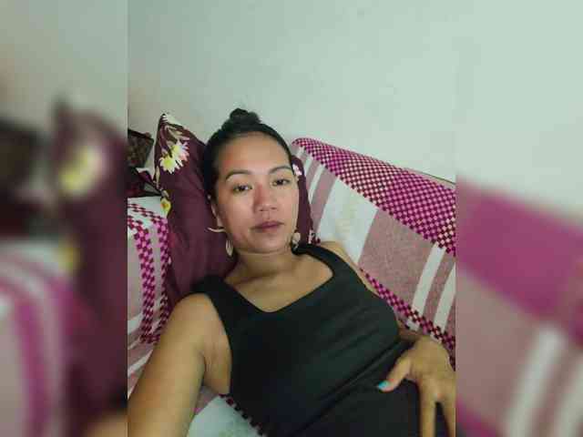 YoonaKiana webcam