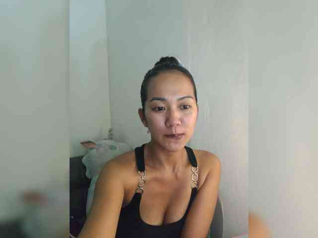 YoonaKiana webcam