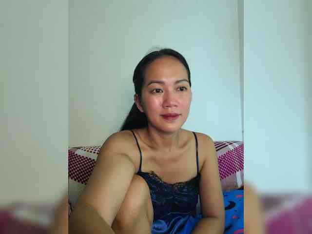 Kiana11 Live Webcam on BongaCams