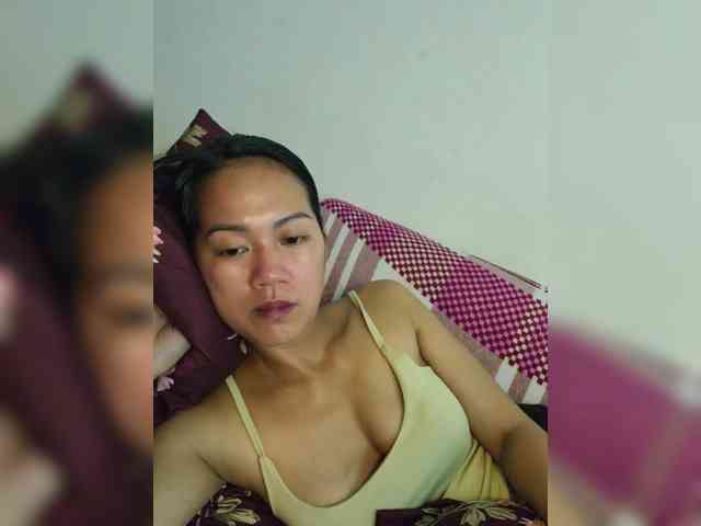 YoonaKiana webcam
