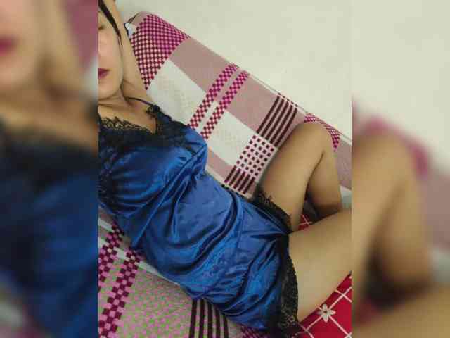 YoonaKiana webcam