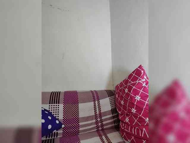 YoonaKiana webcam