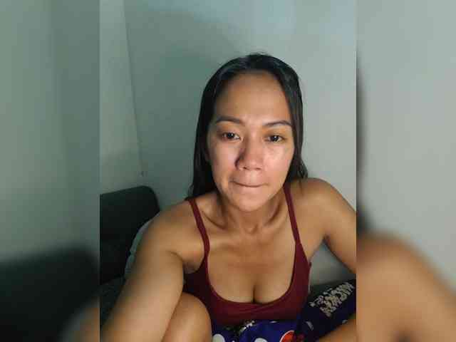 YoonaKiana webcam
