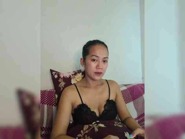 YoonaKiana webcam