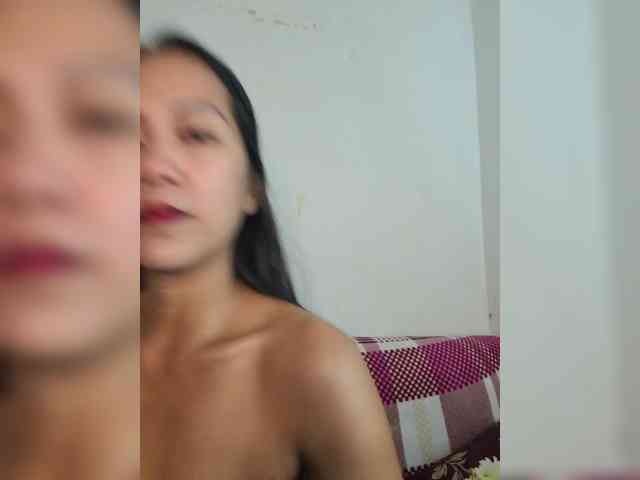 YoonaKiana webcam