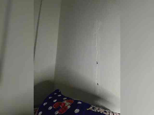 SweetKiana11 webcam